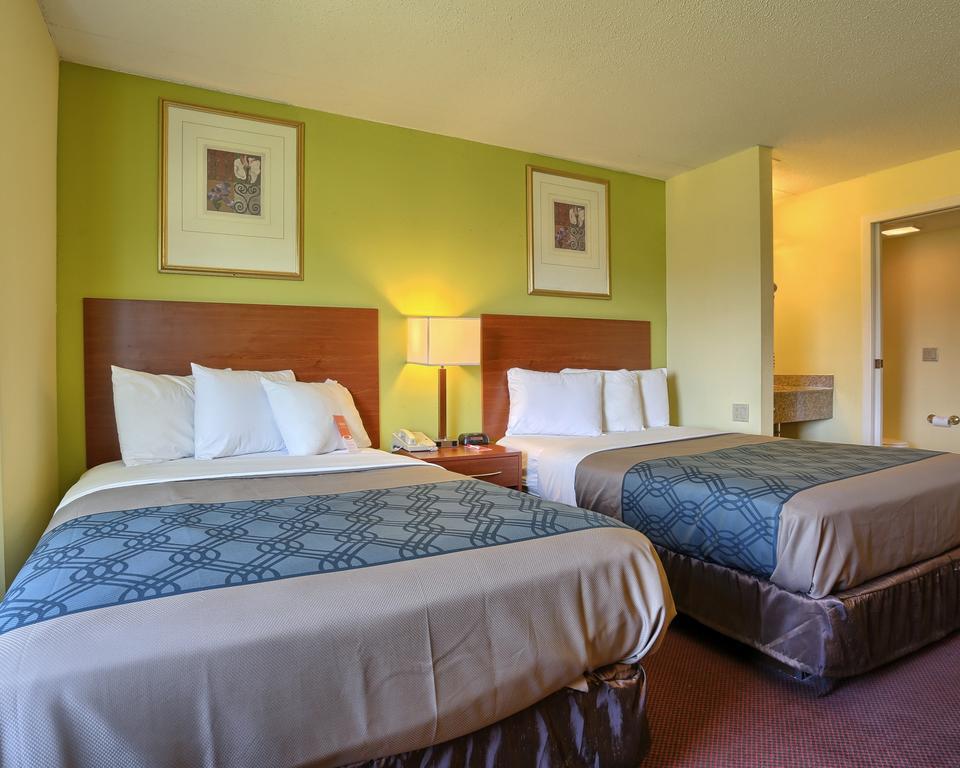 Hotel Econo 2*